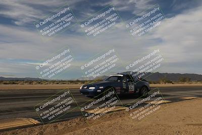 media/Jan-03-2026-SCCA SD (Sat) [[c9b9d14034]]/4-Novice Group/Session 3 Turn 2 Inside/